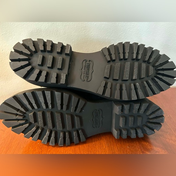 Brand New!! Thursday Boot Company (size 10) - Picture 4 of 5